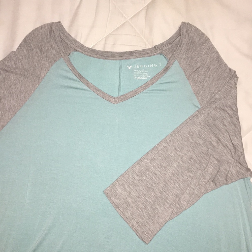 American Eagle top